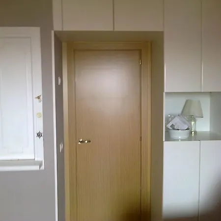 Duquesa De Espana Apartmán *