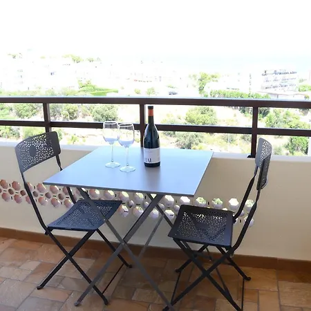 Duquesa De Espana Apartment *